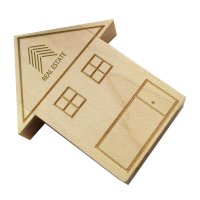 DREVENÝ USB FLASH DISK V TVARE DOM