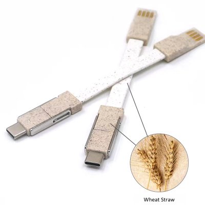 DÁTOVÝ A NAPÁJACÍ USB KÁBEL
3 V 1 S MAGNETICKÝM ÚCHYTENÍM