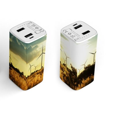 Kompaktná powerbanka (mobilná nabíjačka) s výkonným LED svetlom, 4000 - 12000 mAh